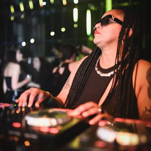 Dj Sista V Dj Sista V