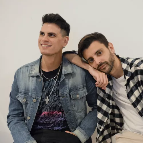 EntreTiempos. Foto de Facu y Kevin, compositores (teclados y voz, respectivamente)
