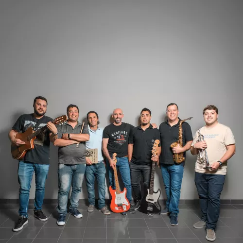 Integrantes de la banda FAM Fuerte al Medio