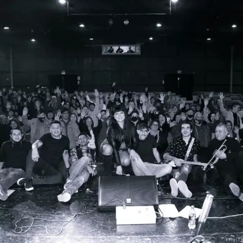 Flequillos en acción 💥 Somos los cuarentones del rock