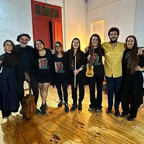 FOTO GRUPAL LUEGO DE SHOW 2025