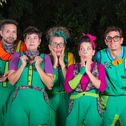Integrantes de la banda con cara de "Lepifie"
