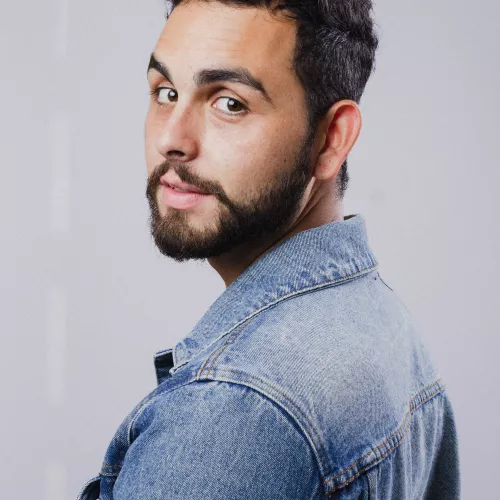 FOTO ARTISTA PERFIL