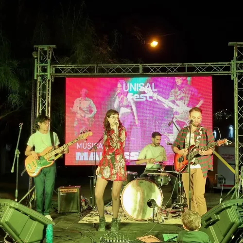 MAKUSSA EN UNISAL FEST