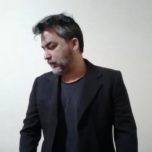 Martin Crespi - Cantante