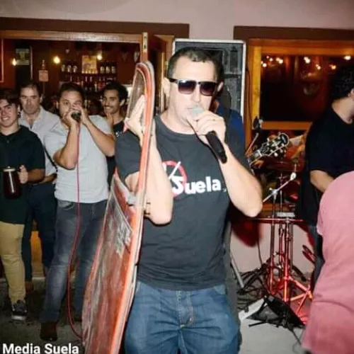 Media Suela Rock Media Suela Rock