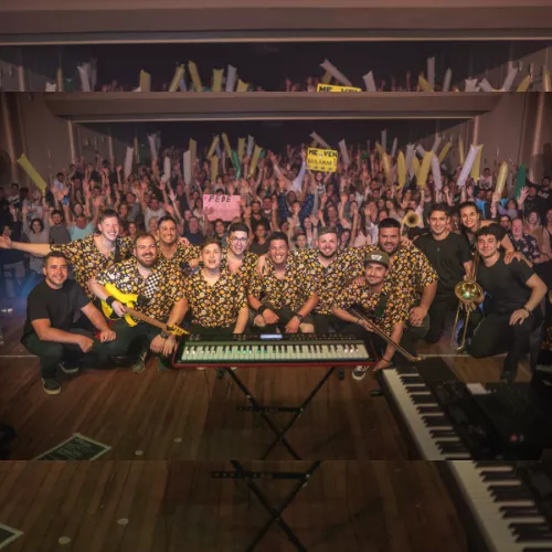 Final del show en Teatro Argentino de Mercedes.