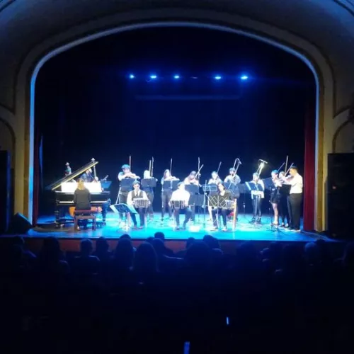 La Orquesta tocando en el Teatro Español en el Festival de Tango de La Pampa ¨Raíces de Tango¨