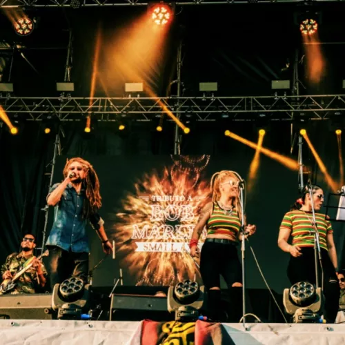 Small Axe - Tributo a Bob Marley Small Axe - Tributo a Bob Marley