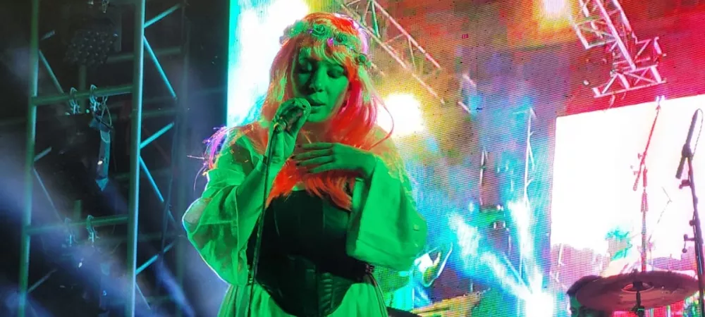 Camila en Azul Rock