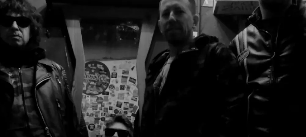 Alarido88 en Strummer bar
