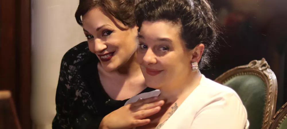 Corte y Confesión: Güendalina Martella/Natalia Herrera