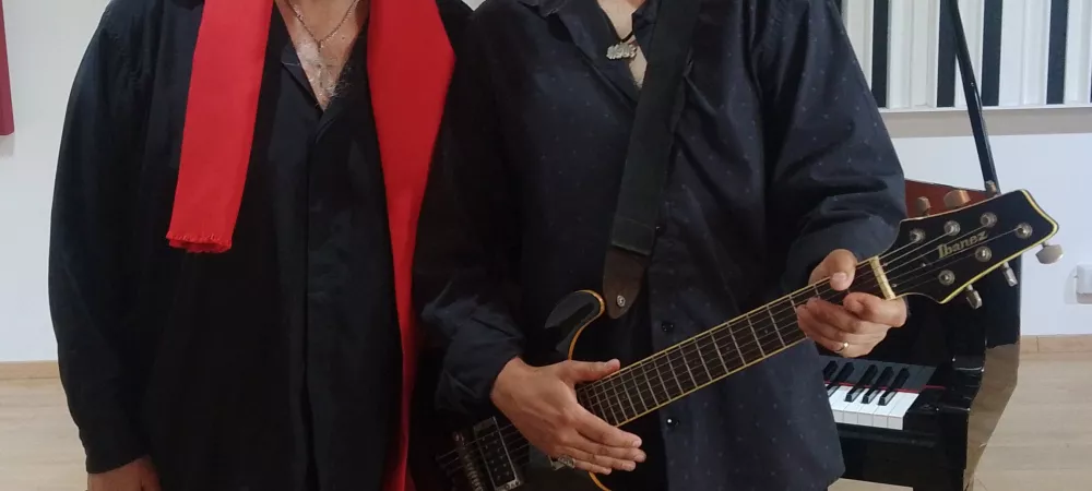 Daniel Venegas con sus eternos caminantes