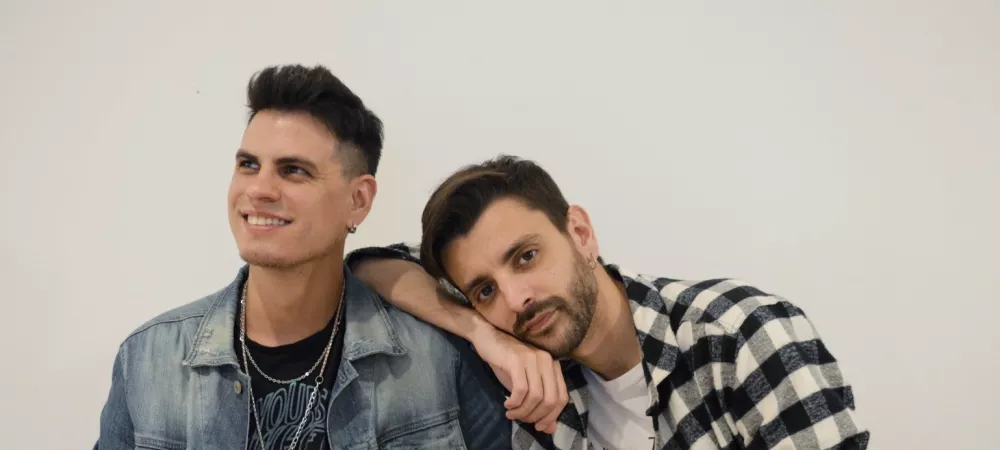 EntreTiempos. Foto de Facu y Kevin, compositores (teclados y voz, respectivamente)