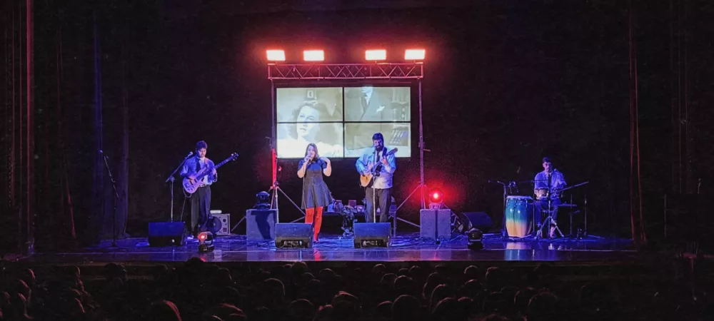 Teatro Colón - Aniversario 127 de la ciudad de Punta Alta