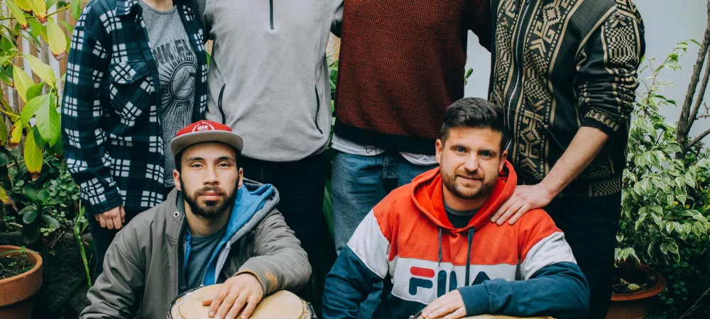 Juan Miguel y los tambores de La Perla 