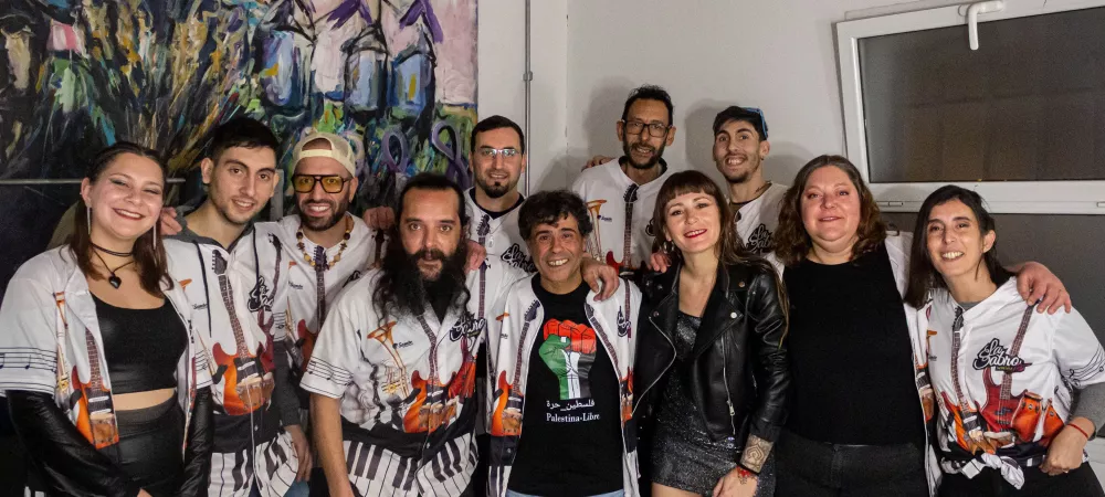 Orquesta Completa - antes de la presentacion en el Centro Cultural La Estacion - Tres Arroyos