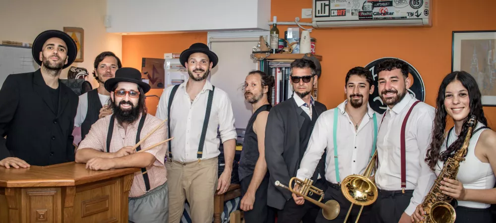 Foto de la banda completa