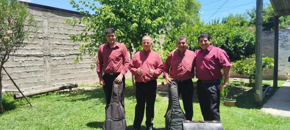 Los magnificos del litoral 