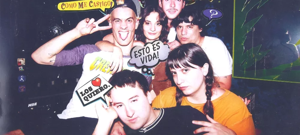 imagen de seis personas 