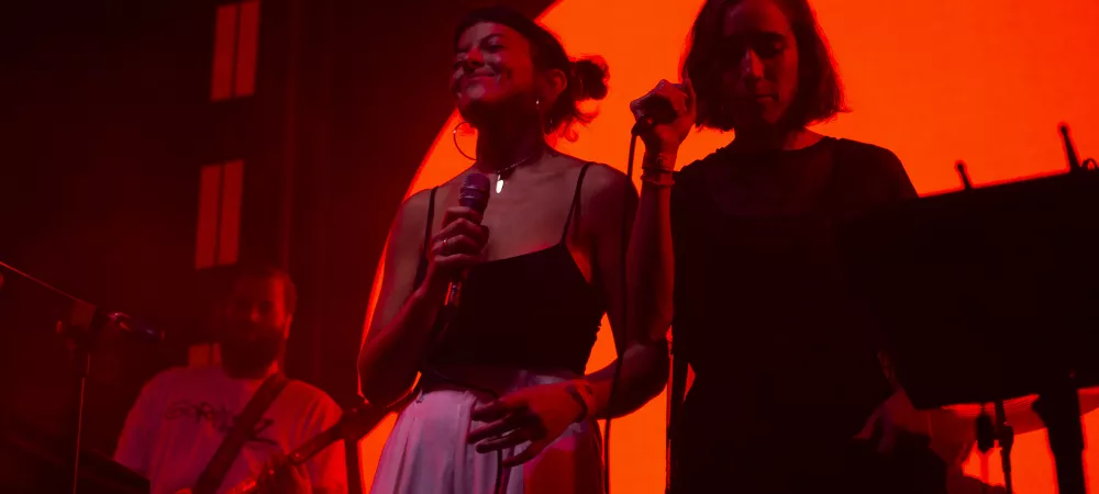 Bistuí - Foto en vivo CDG