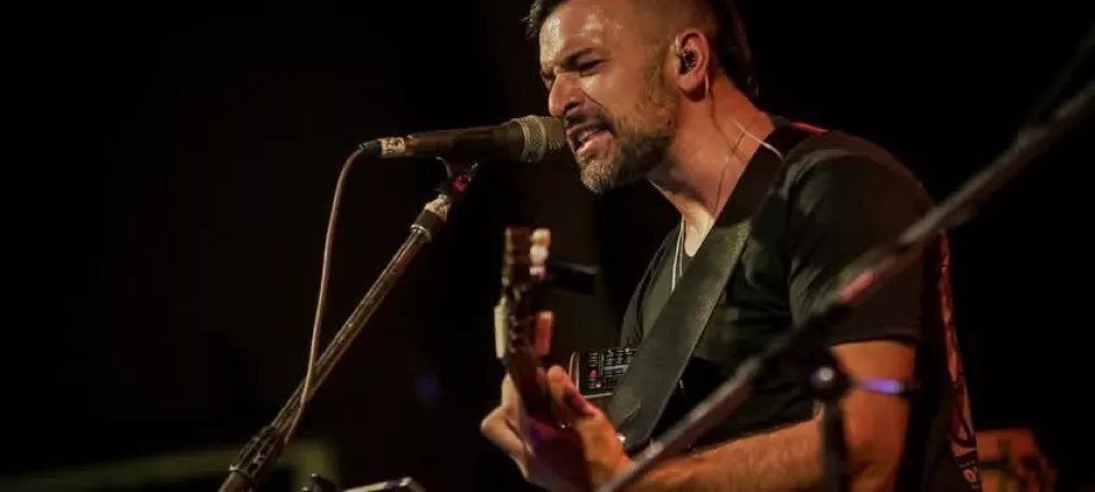 Tocando en vivo