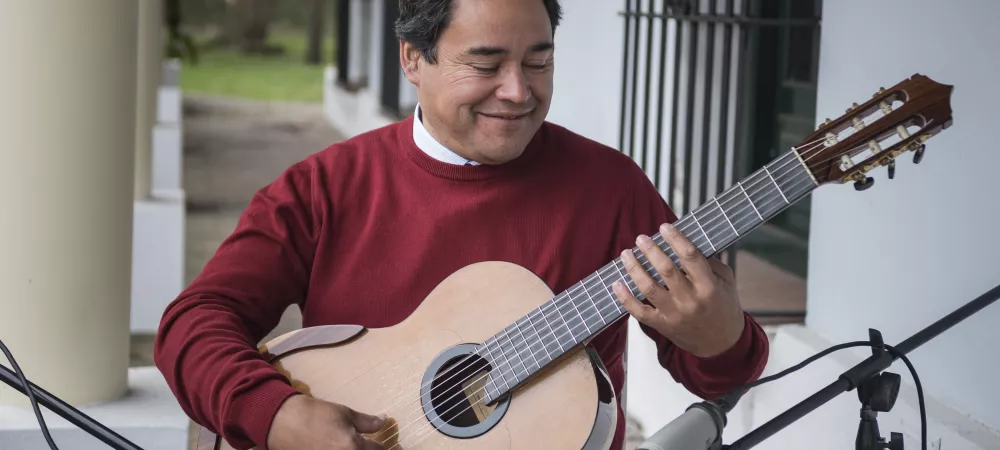 Carlos Martínez