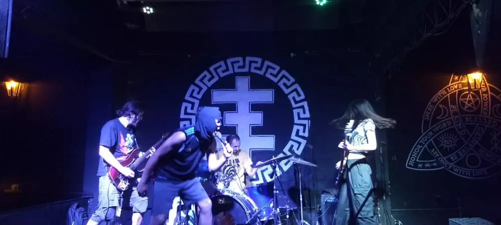 Primer presentación de Convivencia con la nueva formación