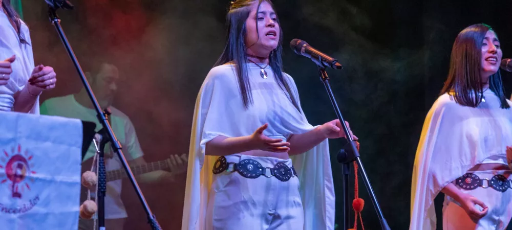 Encendidos en el Teatro Regina