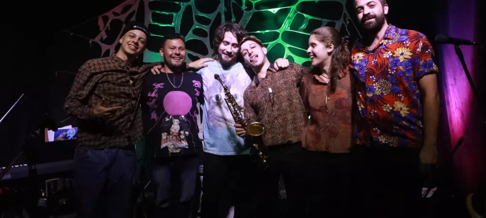 INTI GARCIA & La Multifacética en vivo 