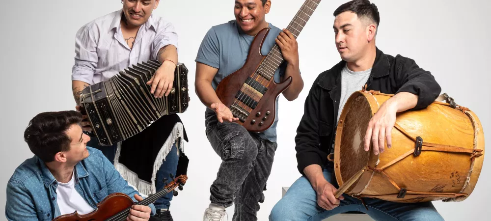 Foto La entramada Instrumentos. Santiago Romero, Julián Álvarez, Jesús Vásquez y Martín Vayra
