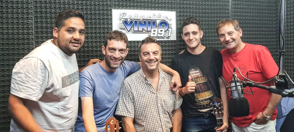 Hernan Pari (voz) en Mar del Plata/2020