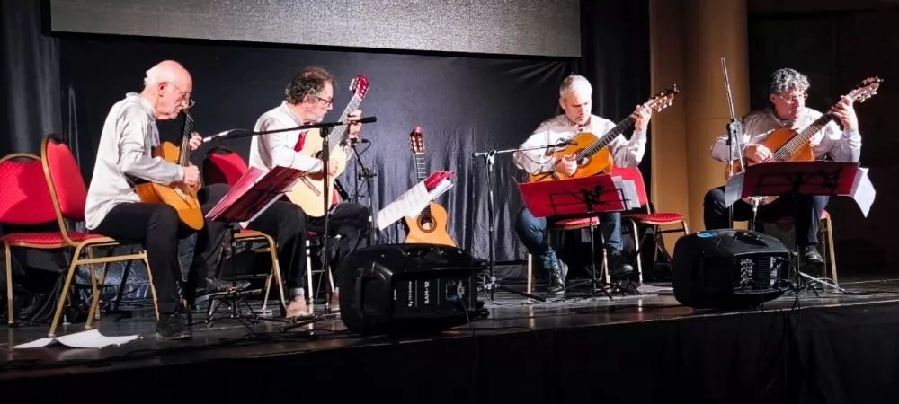 Concierto en Centro Cultural Arrayanes -  (Villa la Angostura)