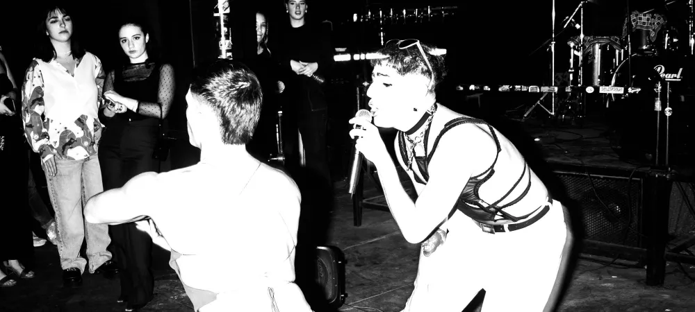 "LARROUYET" y "La Chino" performance en La Plata. 