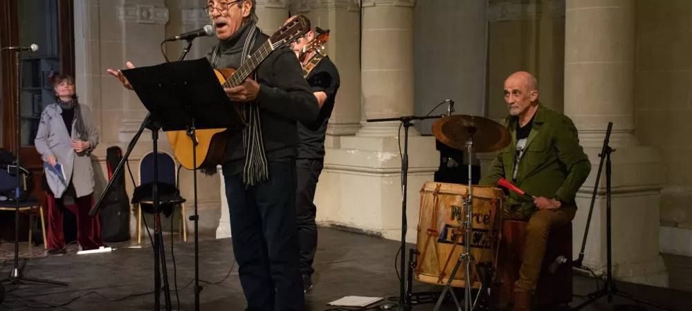 Danza compartida con musicos y actores