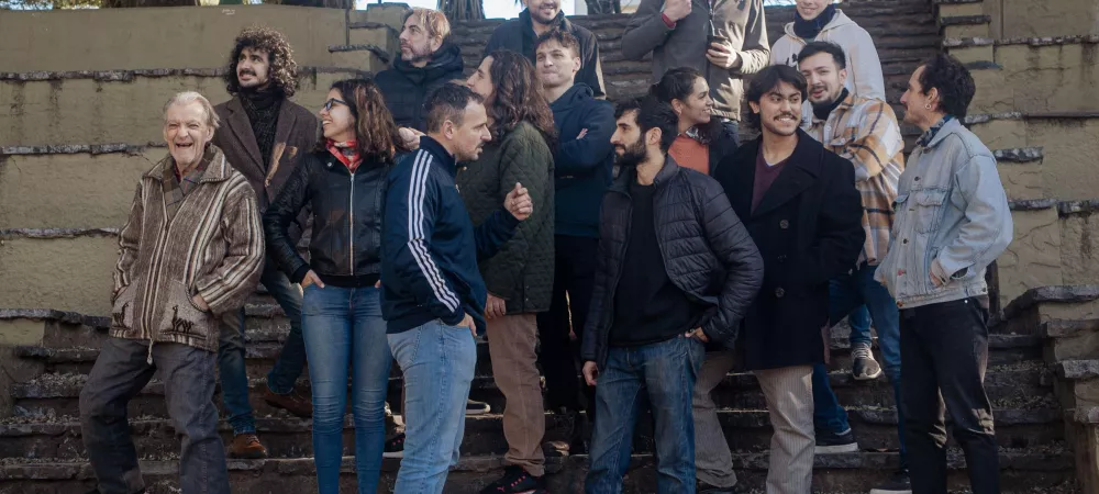 Los Perros Ladran (1)