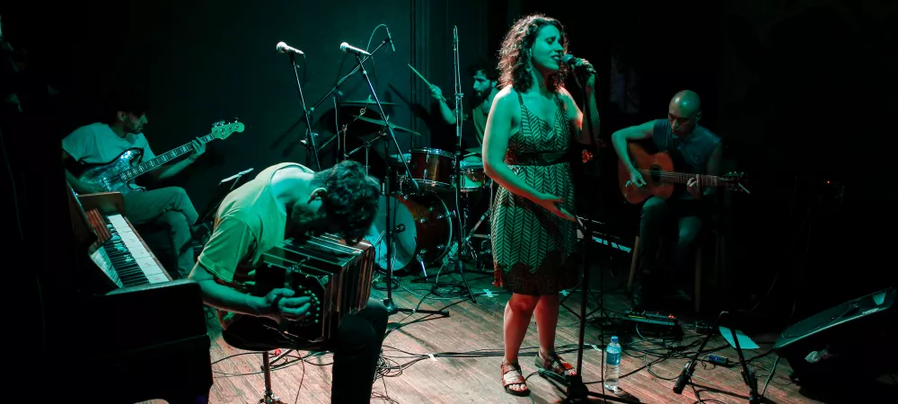 Lucía Riet en banda, Presentación oficial de Se Abre, PH Juan Mezzetti