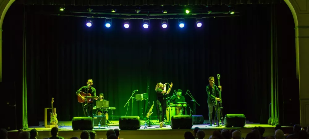En vivo en Teatro de Guaminí