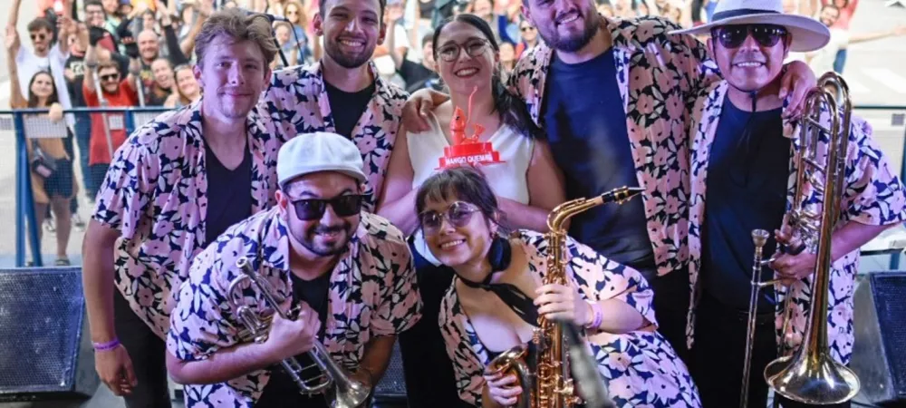 Mango Quemao (con músicos invitados) en Fiesta Nacional del Camarón y el Langostino
