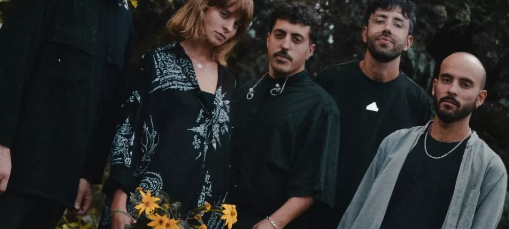 Banda, sesión en vivo, Maria Morgade