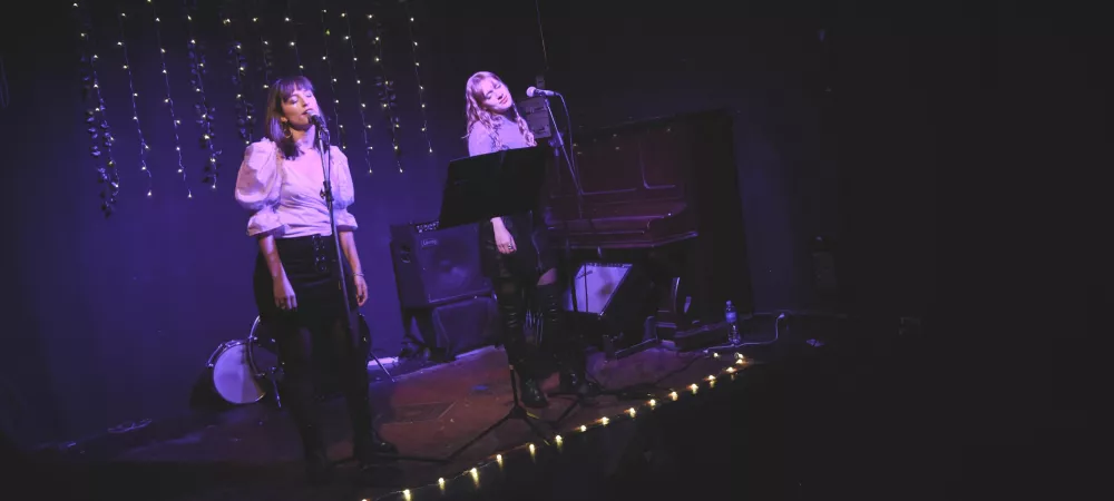 Mujeres en poesias y canciones- Espectaculo Musical