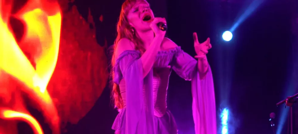 Mujeres en poesias y canciones- Espectaculo Musical