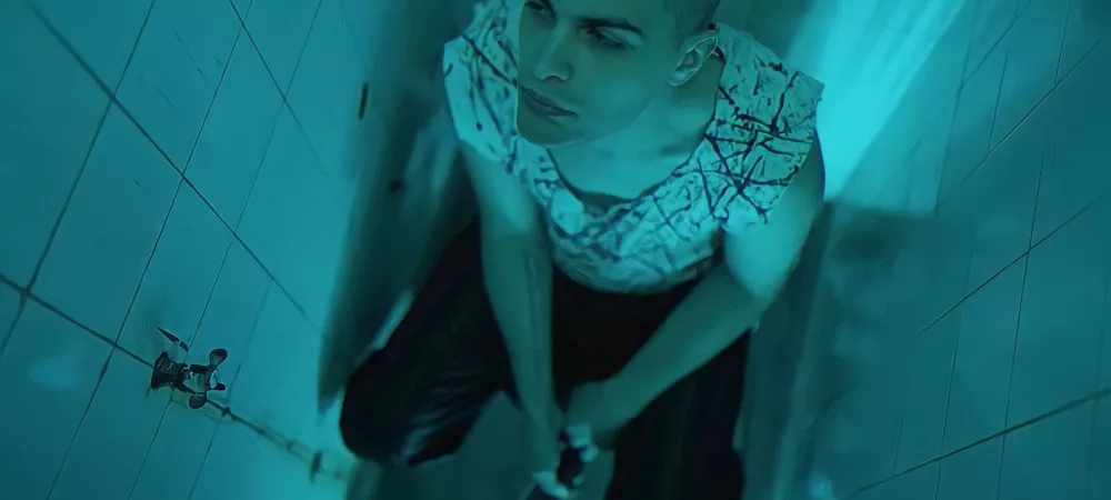 Noé Sin Suerte, en la grabacion de su videoclip para la cancion MIEDO