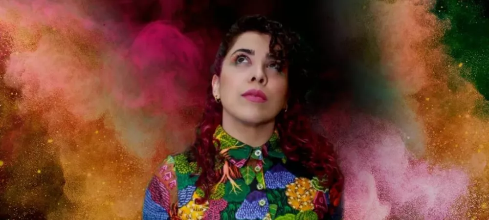 Mi nombre es Valeria Proz cantante de música popular de raíz folklórica.