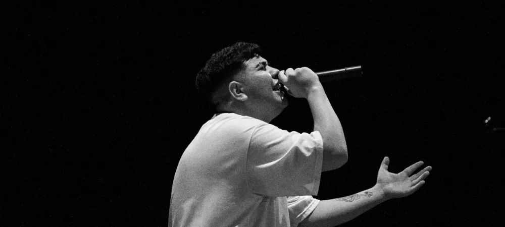 Totty en el teatro español de Azul 2