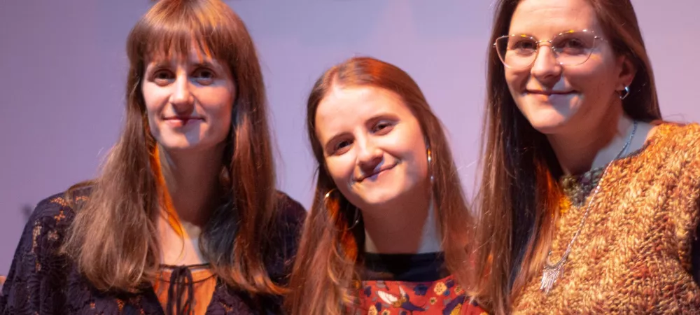 De izquierda a derecha: Marina Aguirre, Luz Aguirre y Vanesa Meier